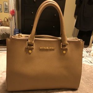Michael Kors Dark Dune Medium Purse